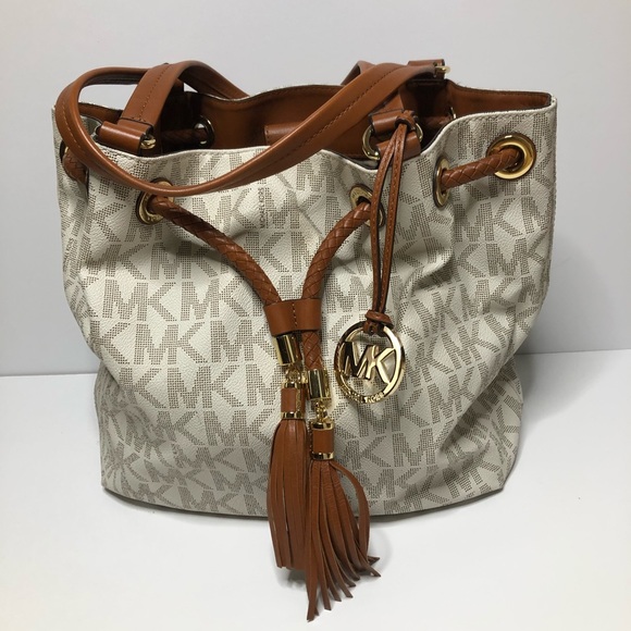 MICHAEL Michael Kors Handbags - Michael Kors Jet Set Gathered Shoulder Tote